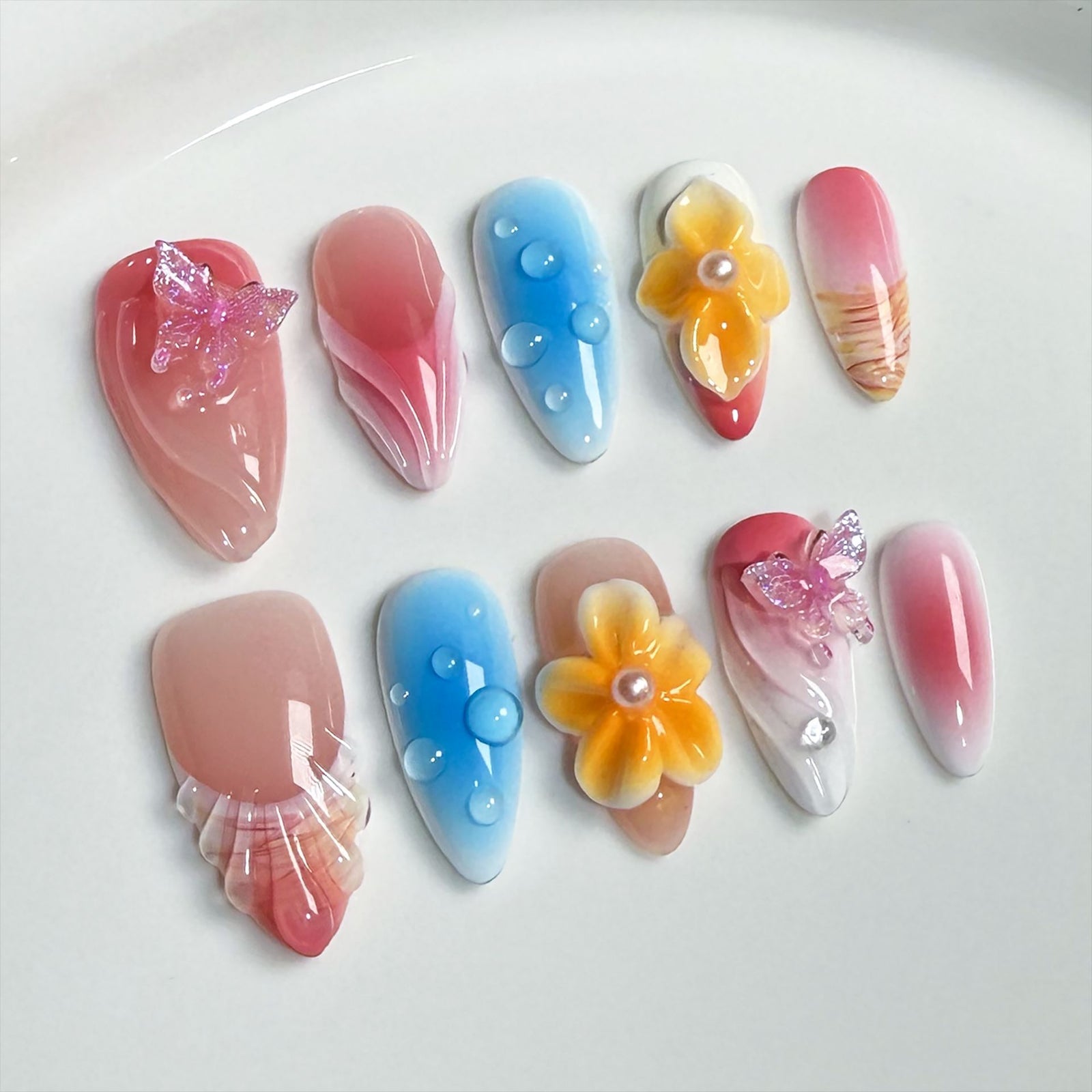 (Handmade) 10pcs/Set 3D Carved Floral Beach Gradient Press-On Nails