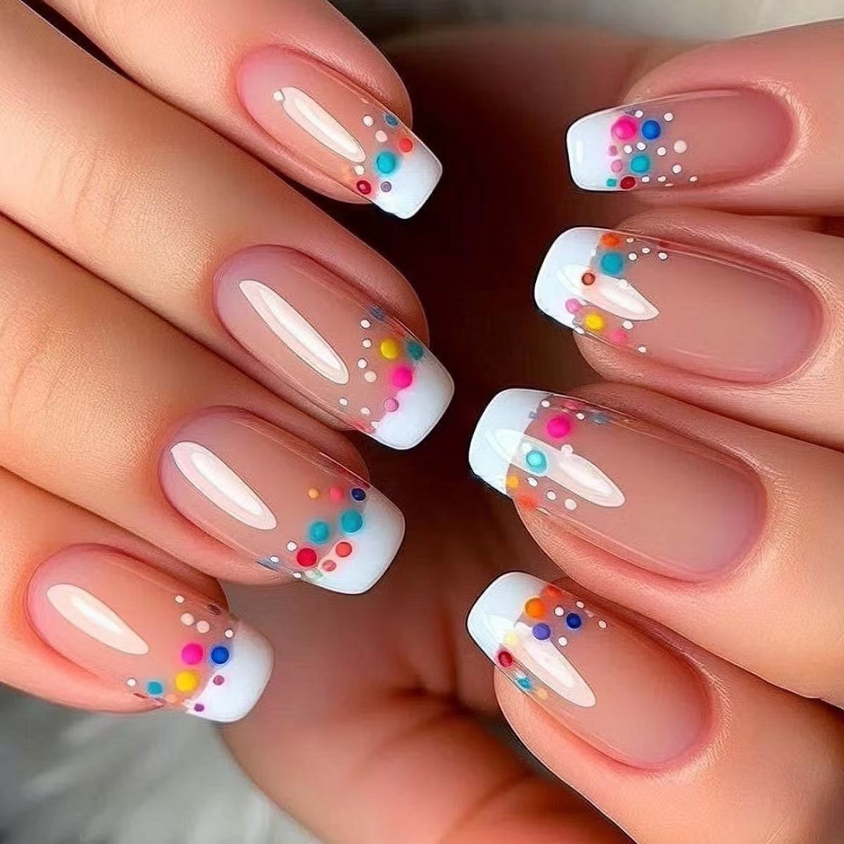 24pcs/Set White-Edged Colorful Dots Press-On Nails