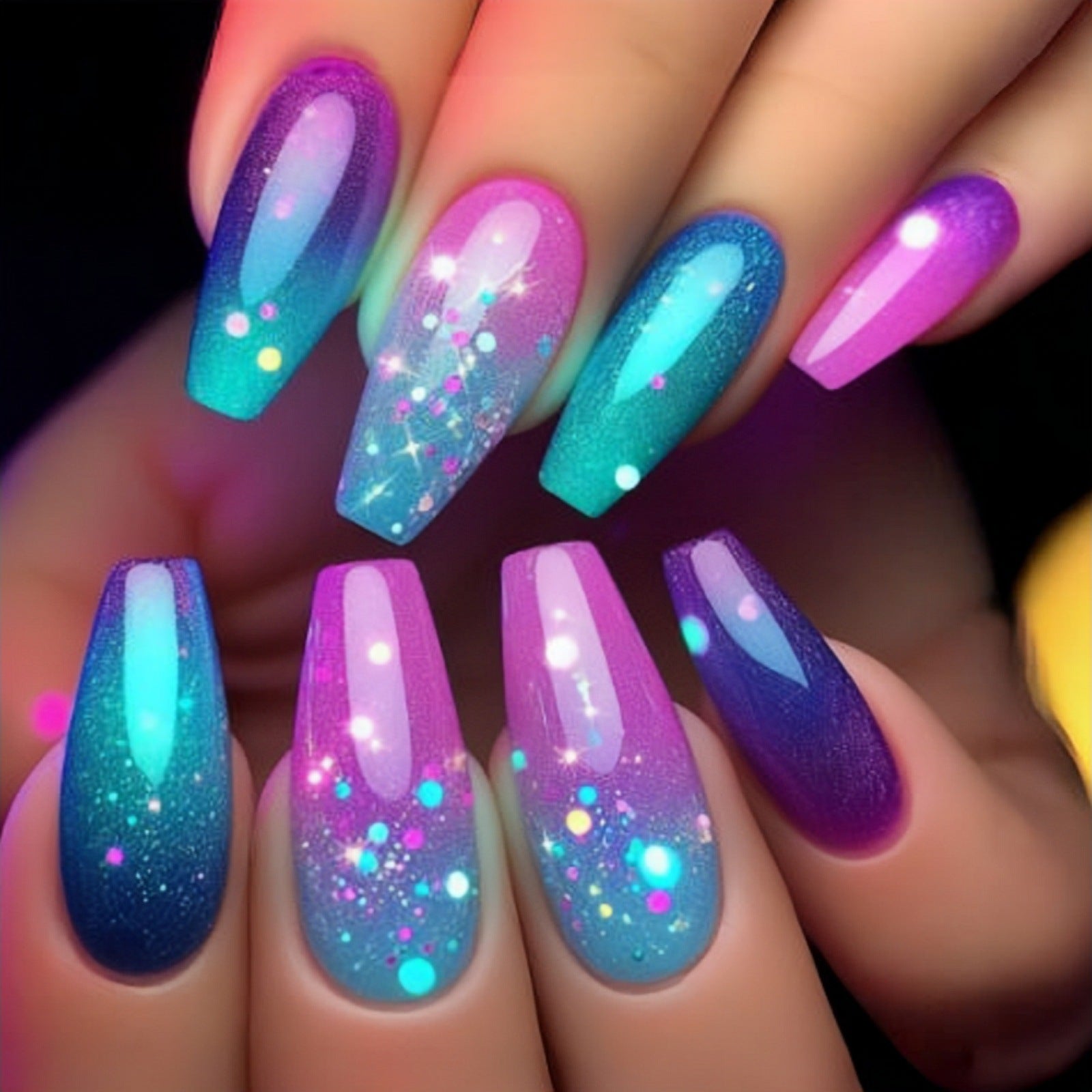 24pcs/Set Purple Gradient Cosmic Sky Press-On Nails