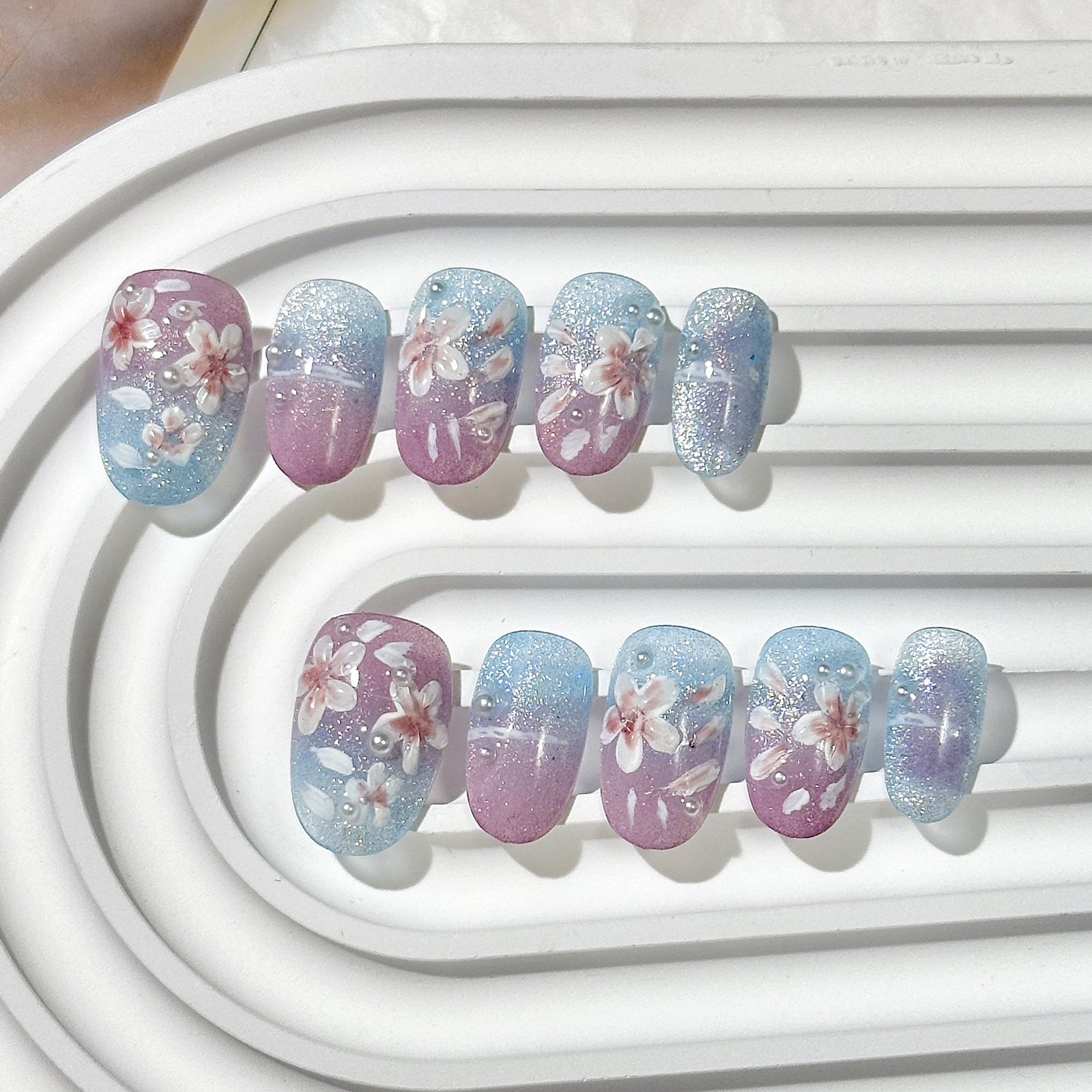 (Handmade) 10pcs/Set Hand-painted Ombre Flowers Press-On Nails