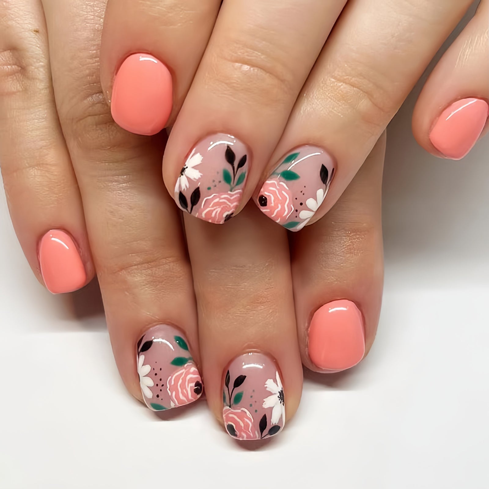 24pcs/Set Vintage Floral Press-On Nails