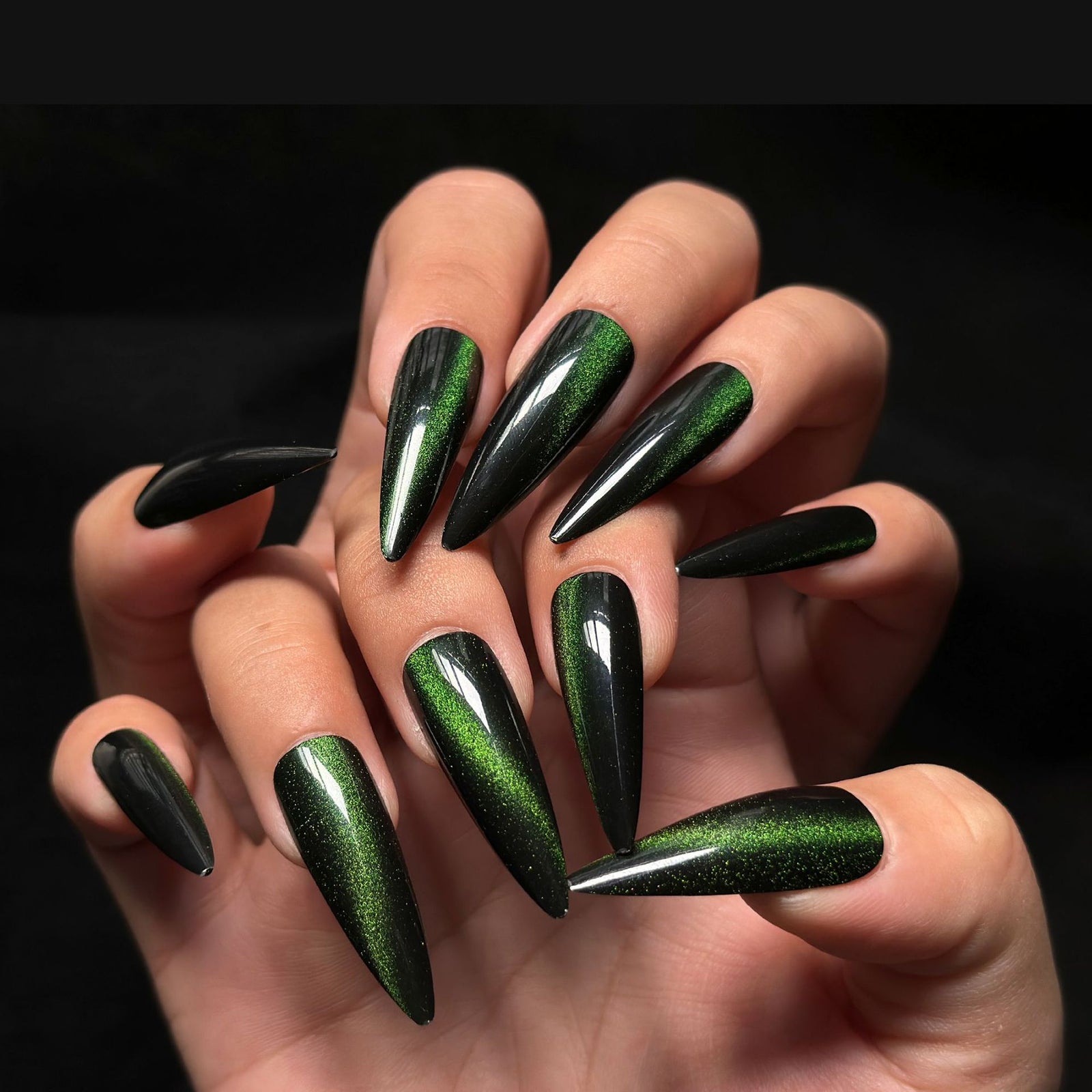 24pcs/Set Dark Green Cat Eye Press-On Nails