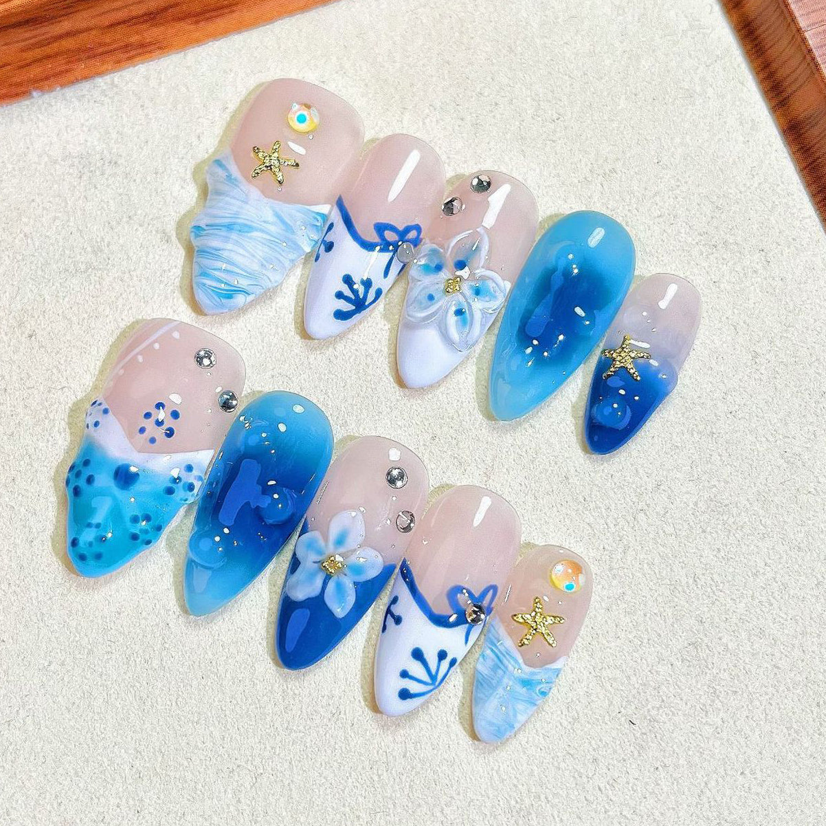 (Handmade) 10pcs/Set Blended Hand-Painted 3D Floral Press-On Nails