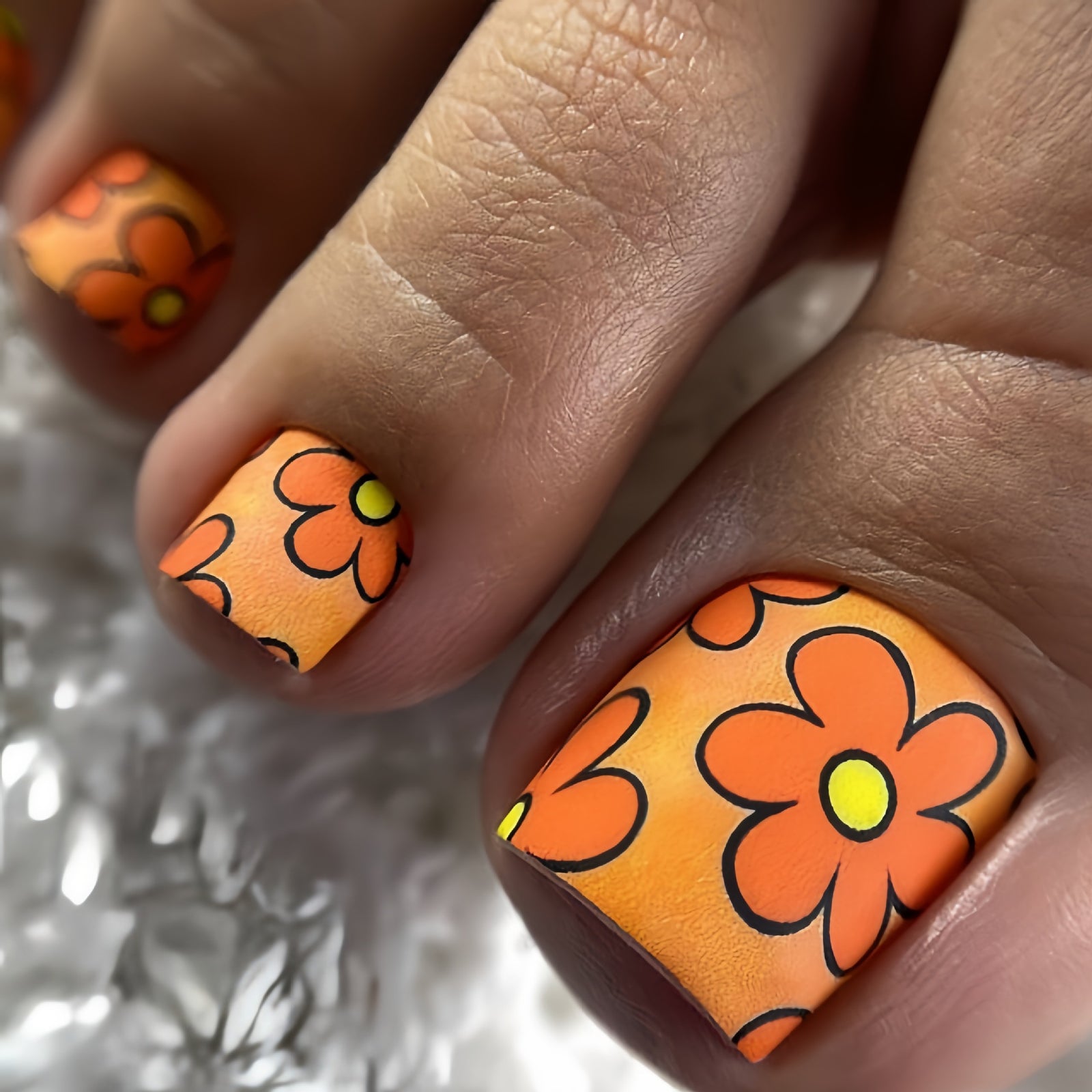 24pcs/Set Orange Flowers Press On Toe Nails