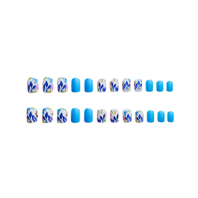 24pcs/Set Soft Blue Floral Press-On Nails