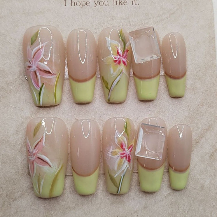 (Handmade) 10pcs/Set Watercolor-Inspired French Floral Press-On Nails