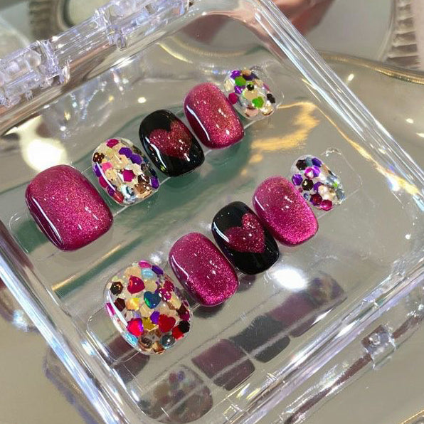 (Handmade) 10pcs/Set Dragon Fruit Heart Press-On Nails