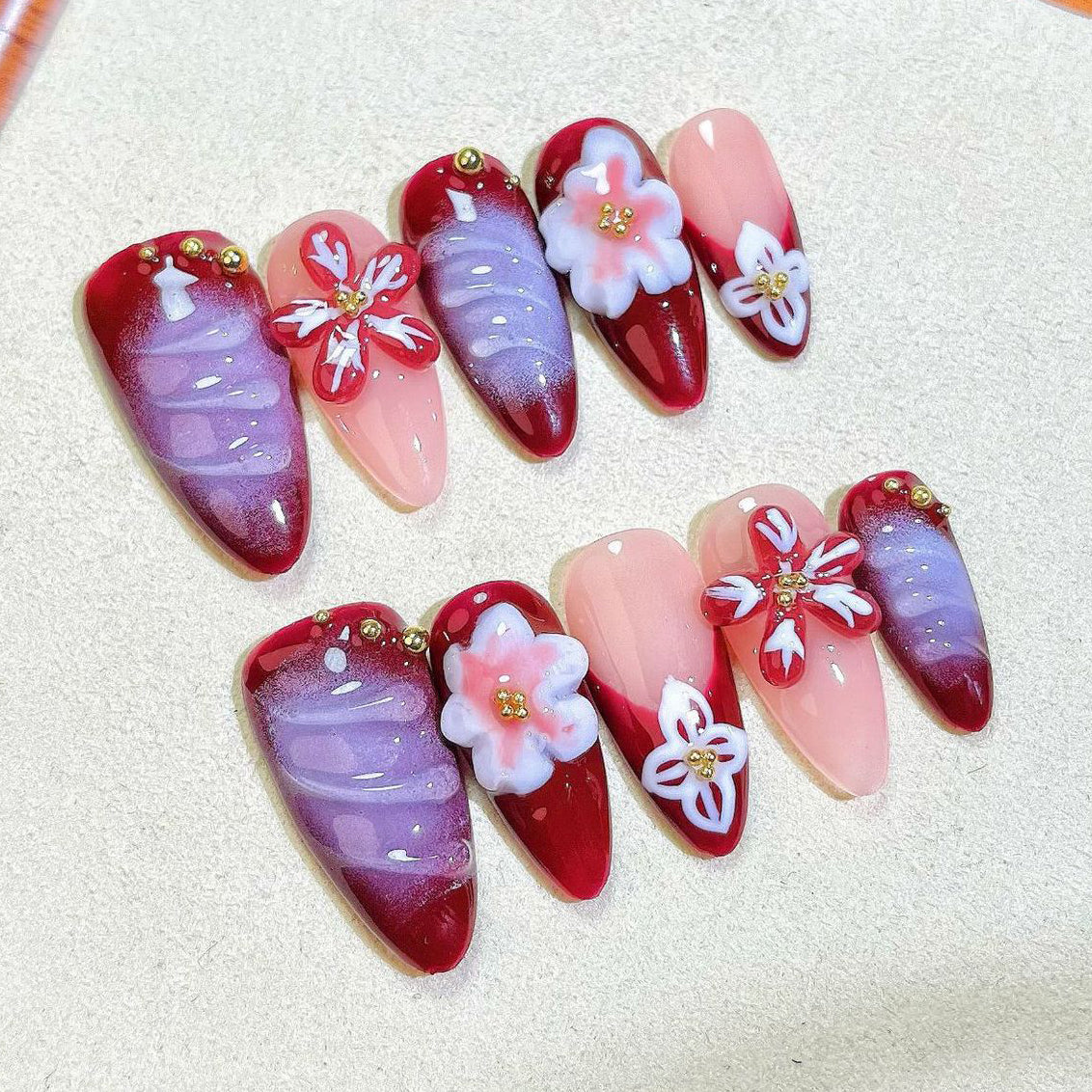 (Handmade) 10pcs/Set 3D Embossed Carving Press-On Nails