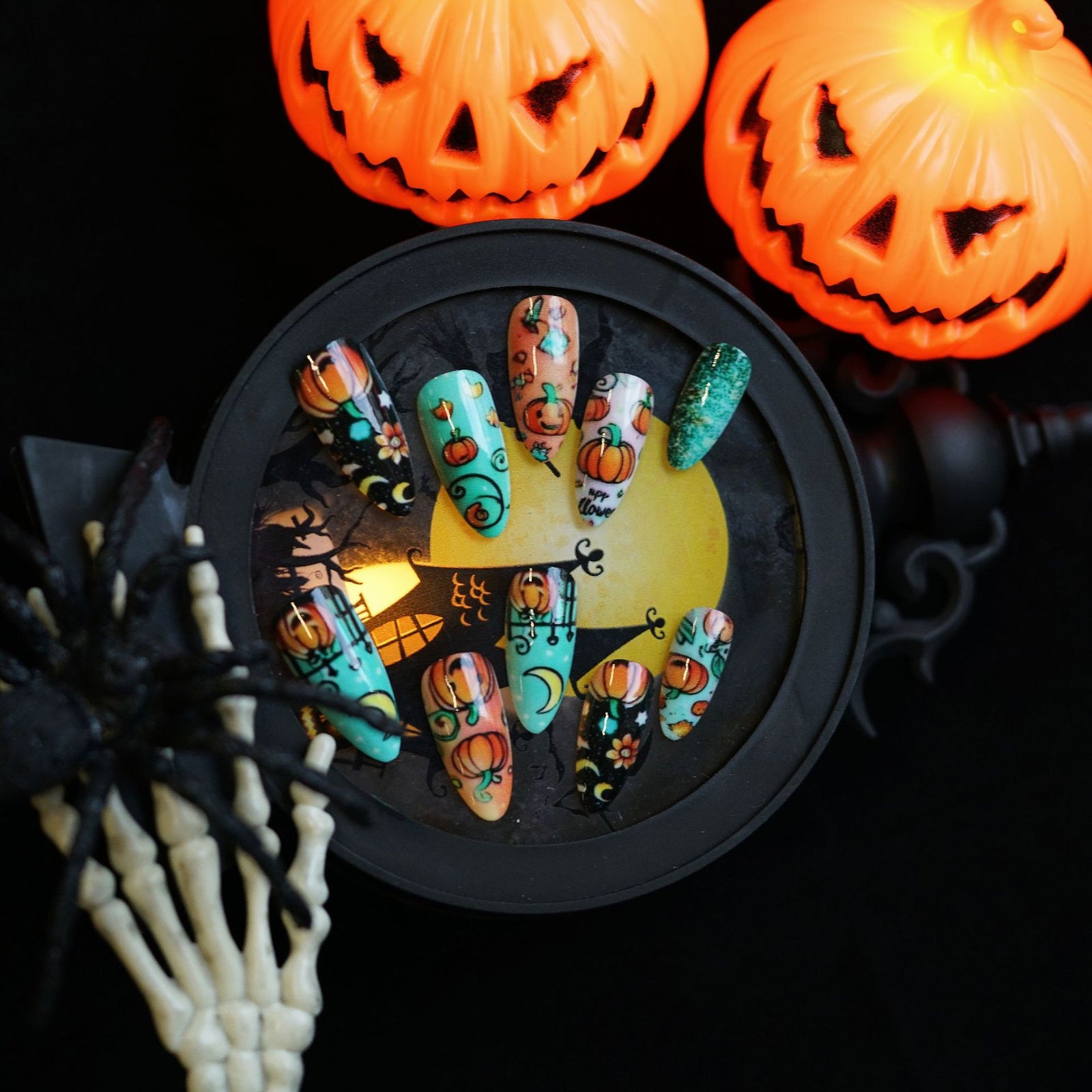 24pcs/Set Playful Pumpkin & Moon Halloween Press-On Nails