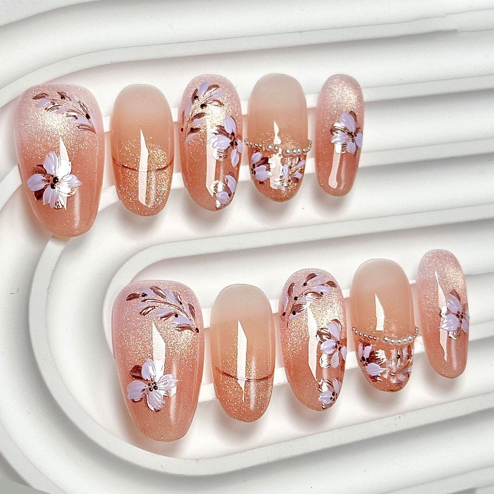 (Handmade) 10pcs/Set Cat Eye Nails with Hand-Painted Floral Press-On Nails