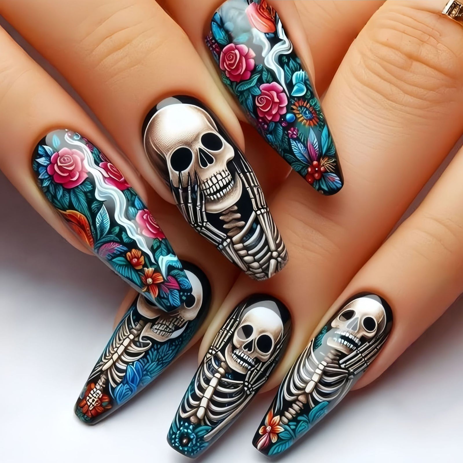 24pcs/Set Floral Botanical Skull Press-On Nails