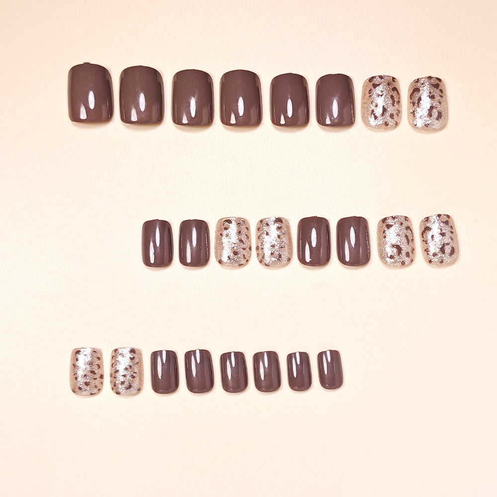 24pcs/Set Brown Leopard Print Glitter Short Press On Nails
