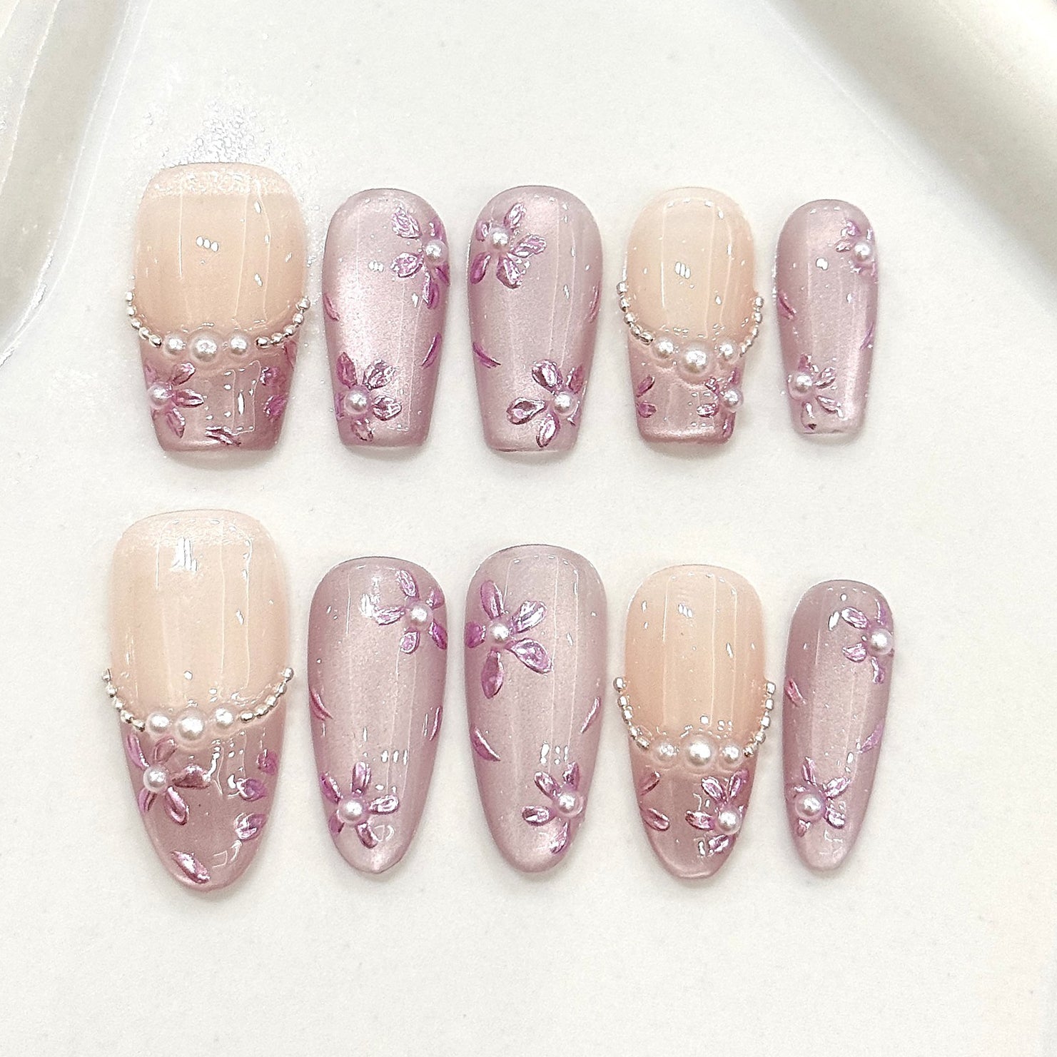 (Handmade) 10pcs/Set Purple Hand-Painted Flower Cat Eye Press-On Nails