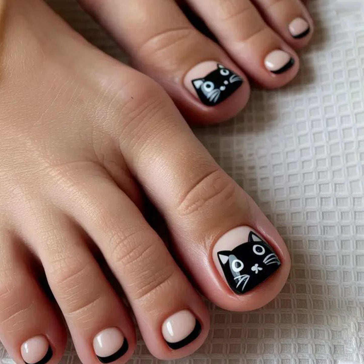 24pcs/Set Black Cat Press On Toe Nails