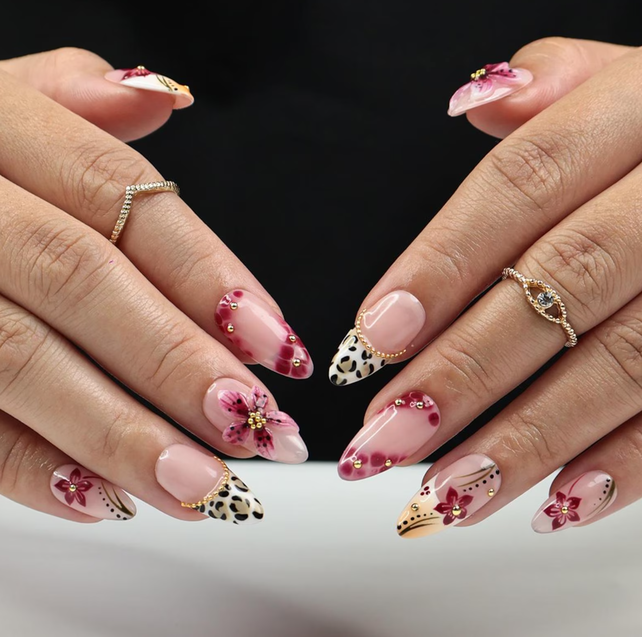 (Handmade) 10pcs/Set Pink Flower Shell Leopard Press-On Nails
