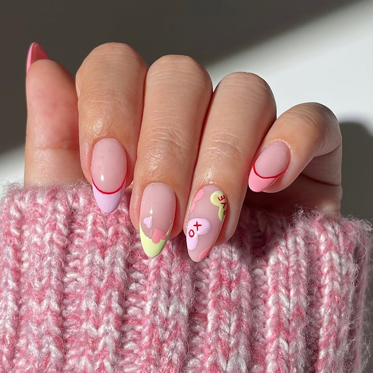 24pcs/Set Pink French Heart Stripe Minimalist Press On Nails