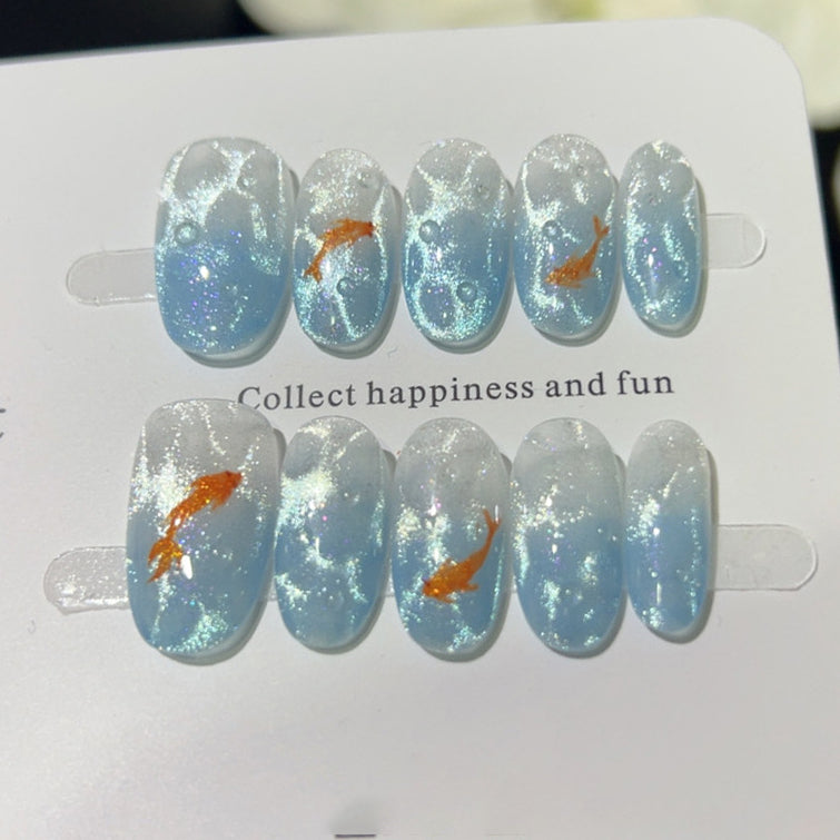 (Handmade) 10pcs/Set Goldfish in Water Ripples Press-On Nails