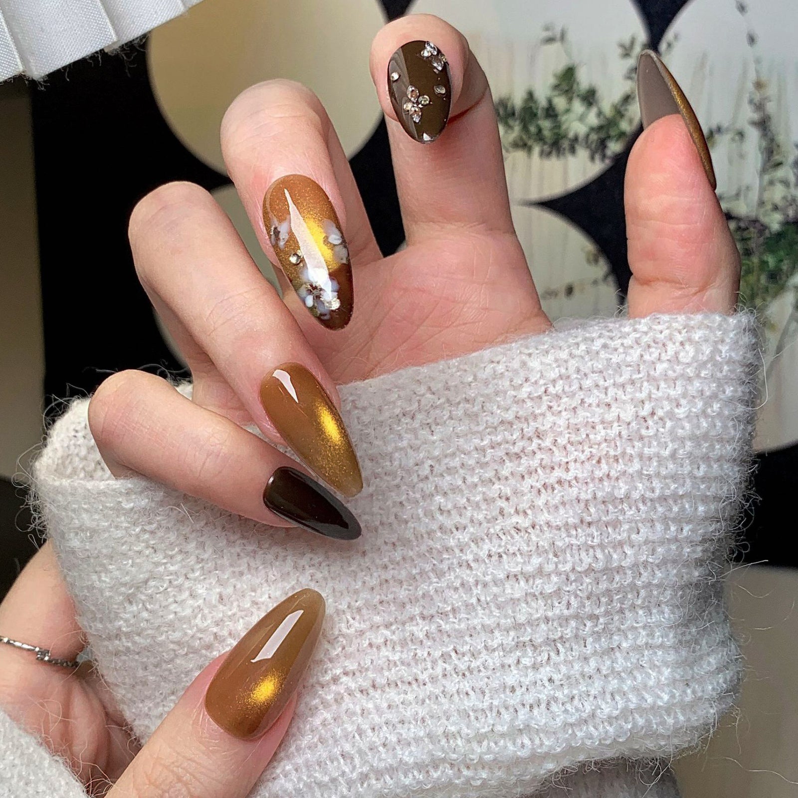 (Handmade) 10pcs/Set Gold & Brown Cat Eye Press-On Nails