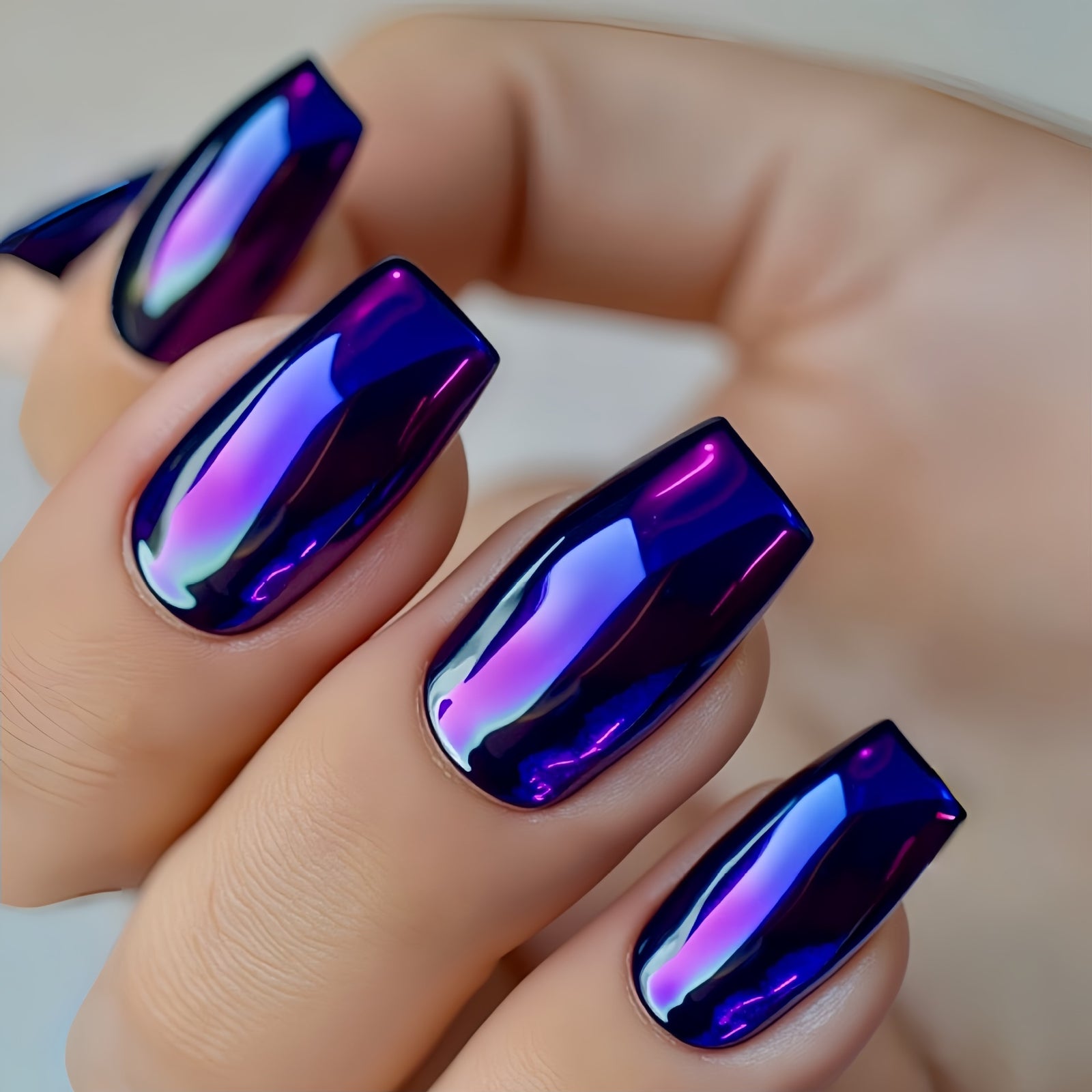 24pcs/Set Blue Iridescent Chrome Press-On Nails