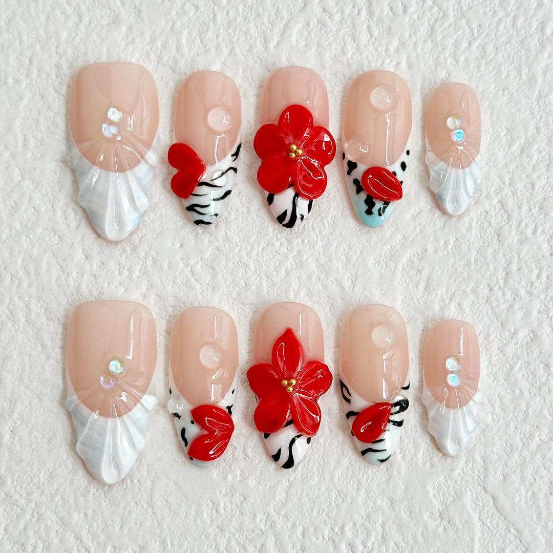 (Handmade) 10pcs/Set Shell Flower French Press-On Nails