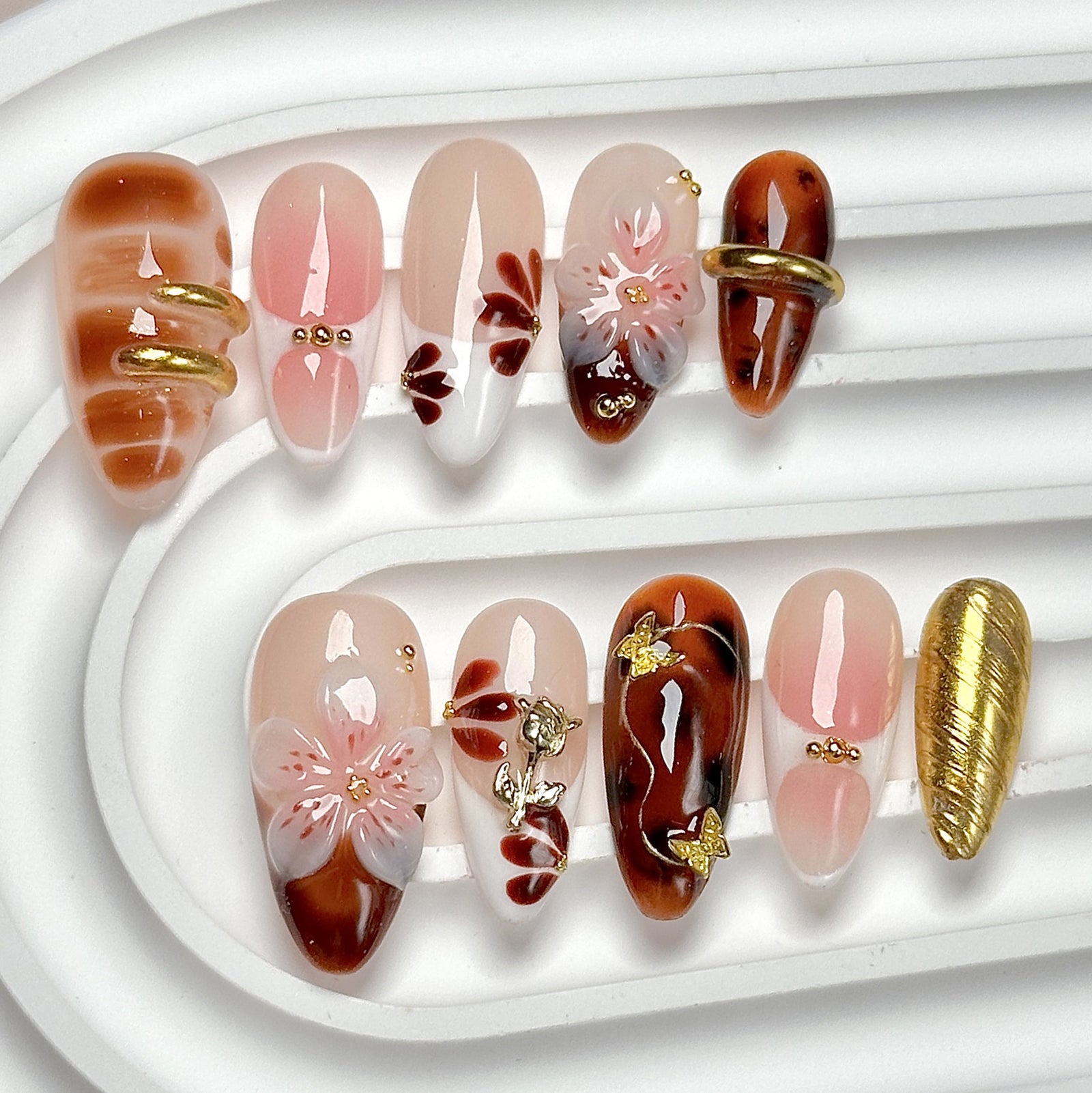 (Handmade) 10pcs/Set 3D Carved French Press-On Nails