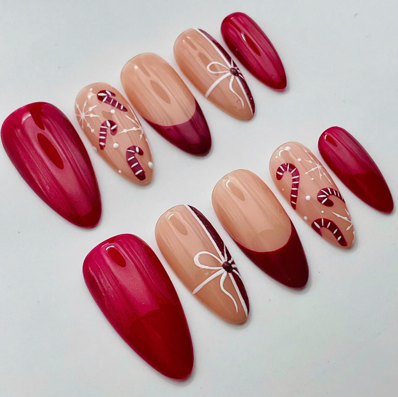 (Handmade) 10pcs/Set Christmas Candy Cane Bow French Press On Nails