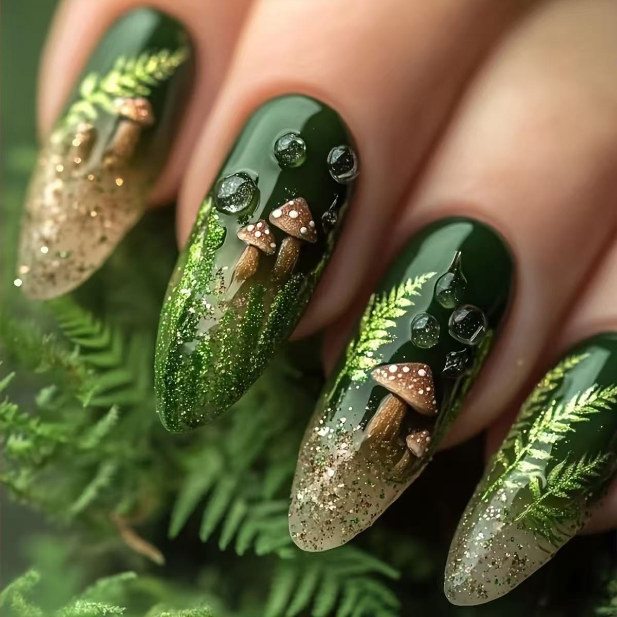24pcs/Set Forest Green Gradient with Cute Mushrooms Press-On Nails