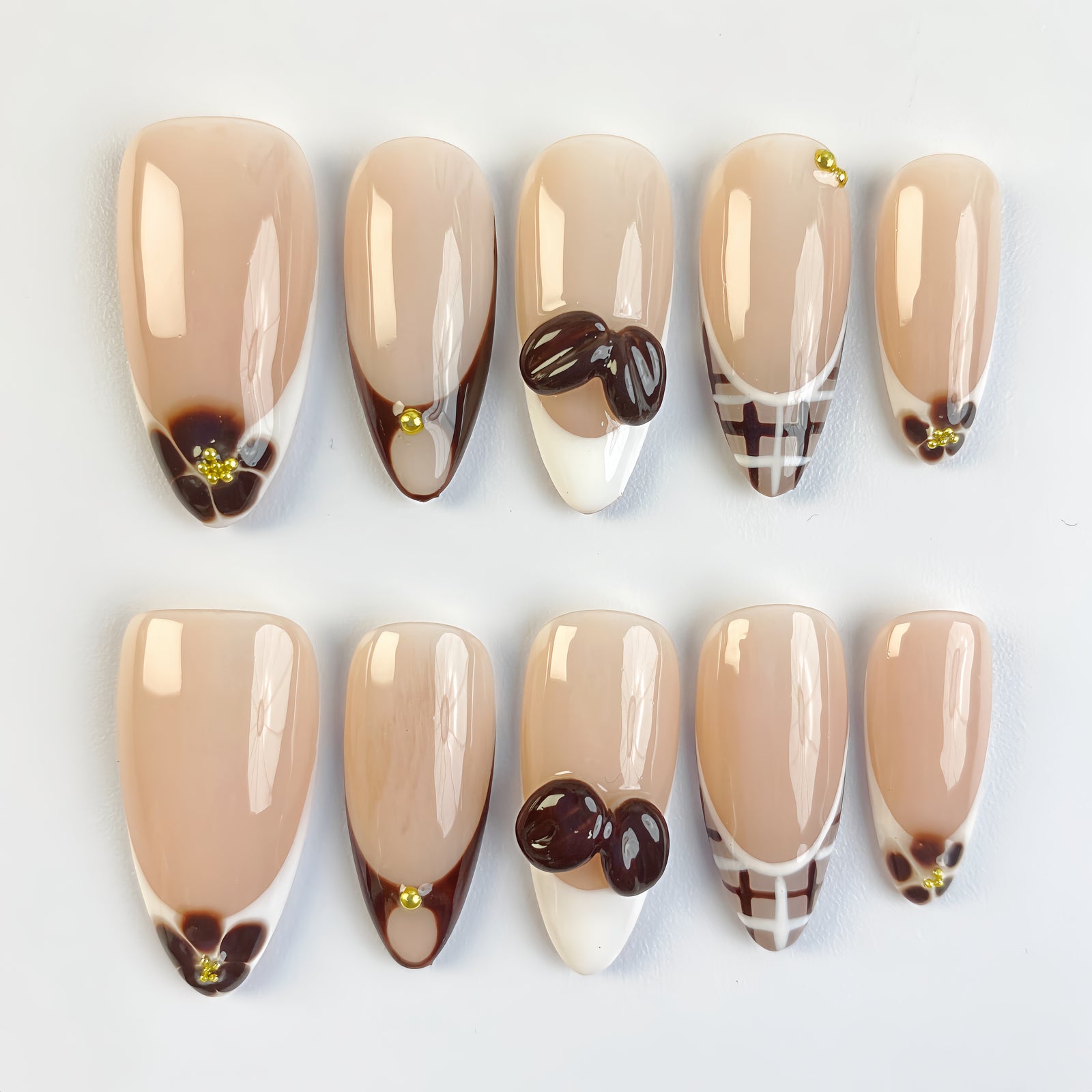 (Handmade) 10pcs/Set Coffee Brown 3D Flower French Checkered Press-On Nails