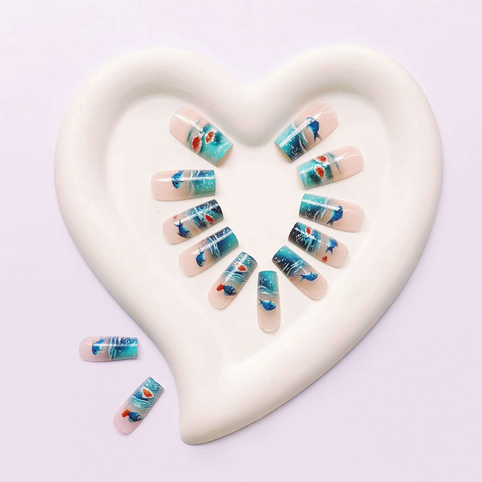 24pcs/Set Blue Ocean Fish Press-On Nails