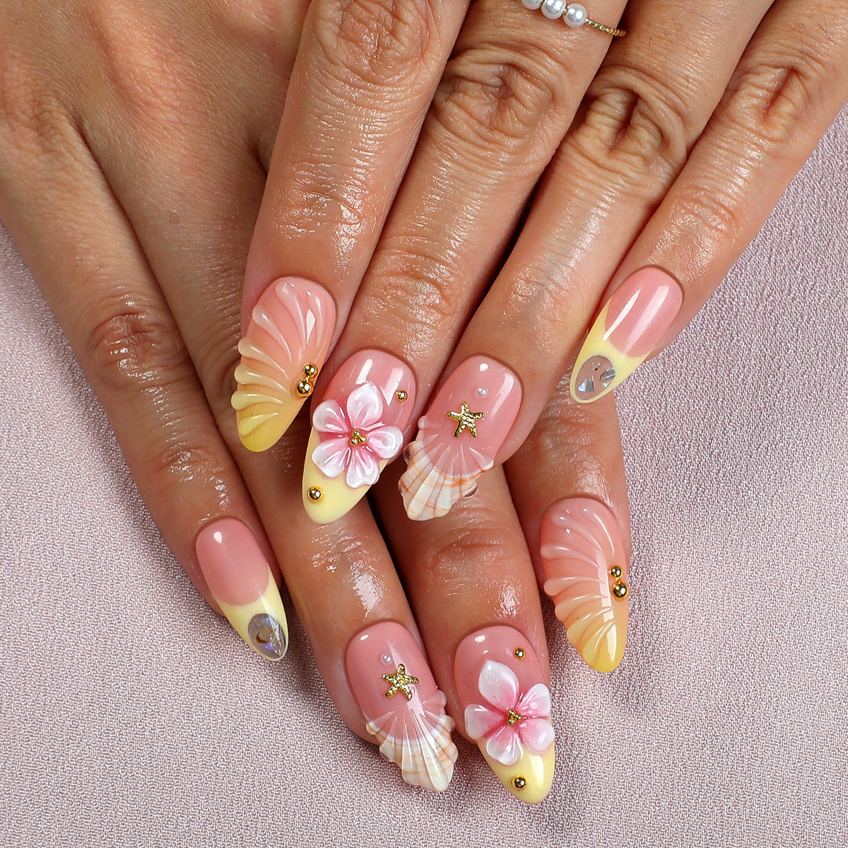 (Handmade) 10pcs/Set French Shell 3D Flowers Press-On Nails