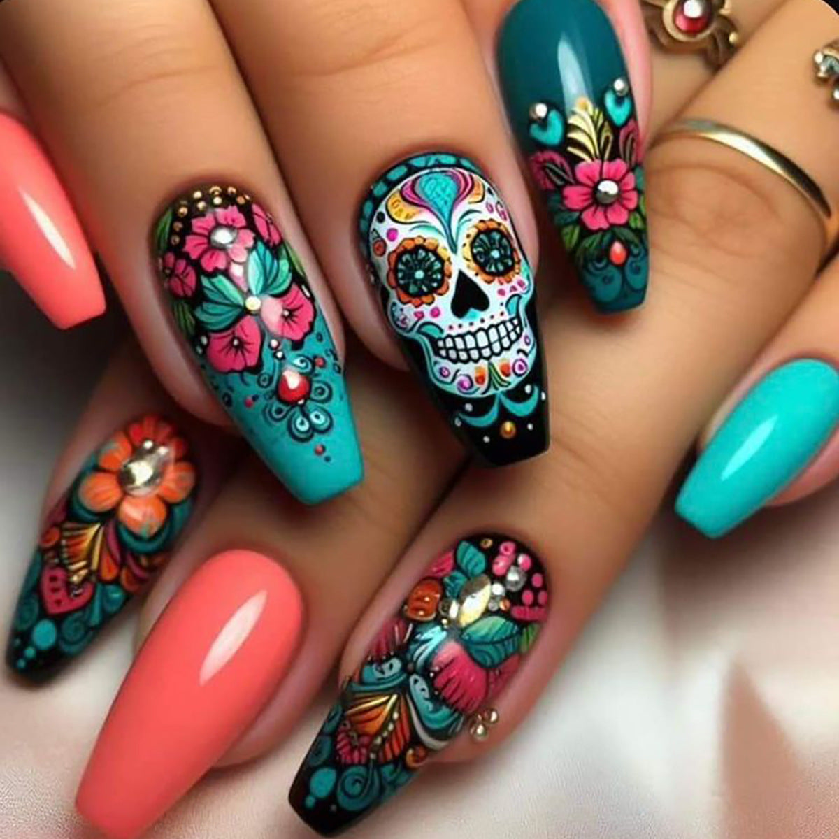 24pcs/Set Painted Skull with Multicolor Flowers Press-On Nails