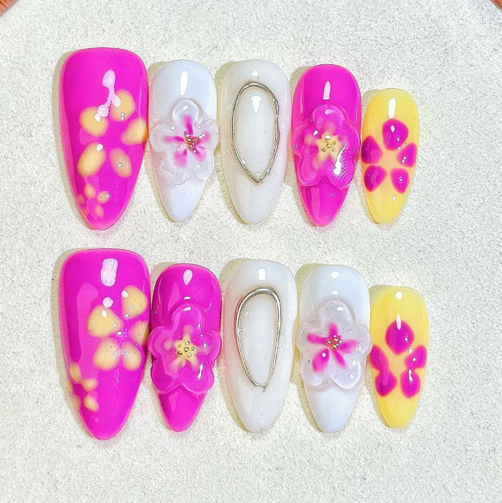 (Handmade) 10pcs/Set 3D Floral Embossed Carving Press-On Nails