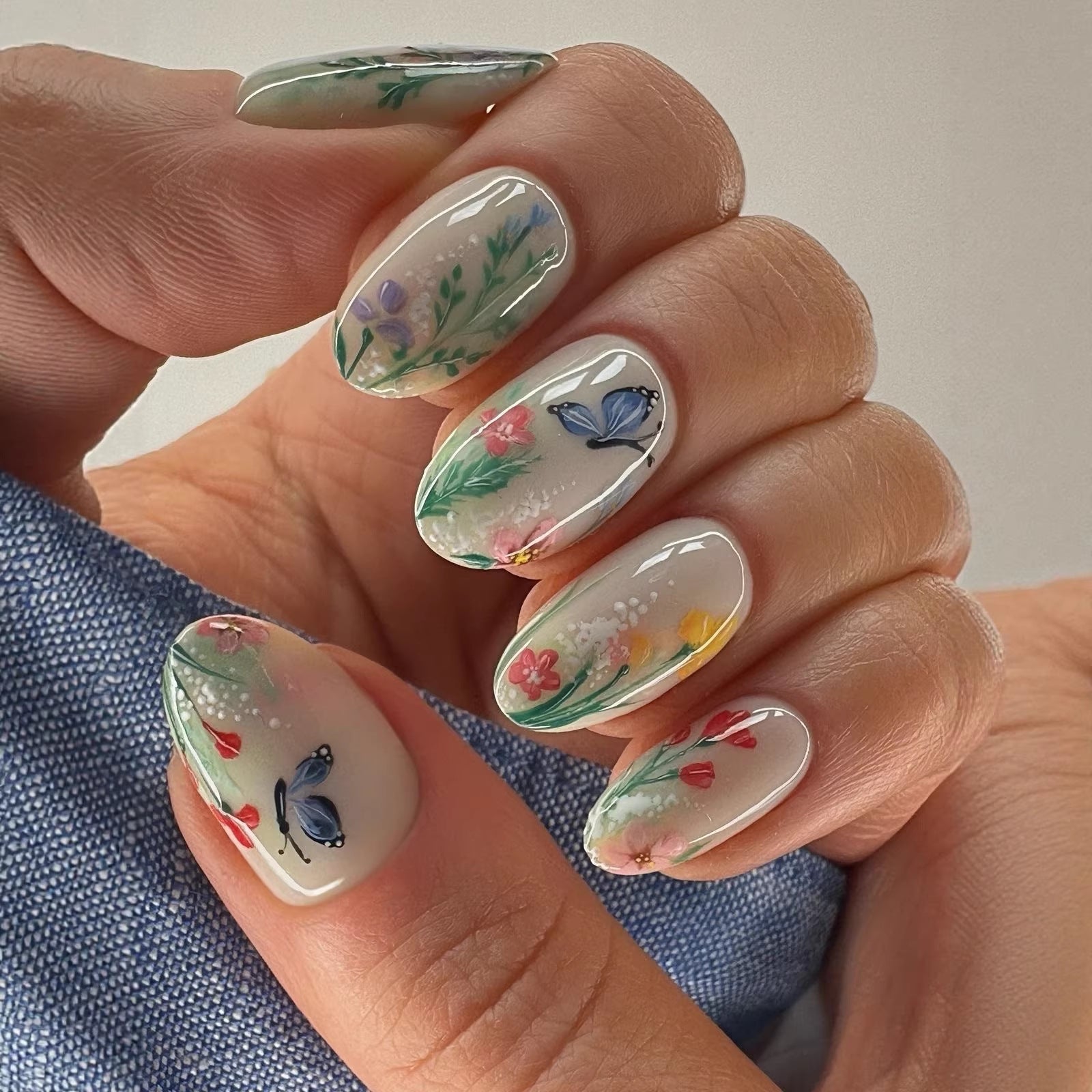 24pcs/Set Ombre Butterfly and Grass Press-On Nails