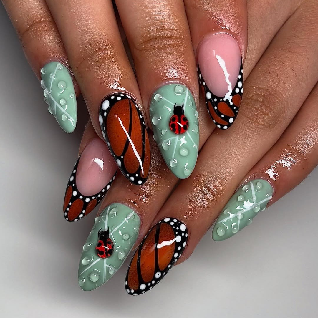24pcs/Set Ladybug & Dewdrops Press-On Nails