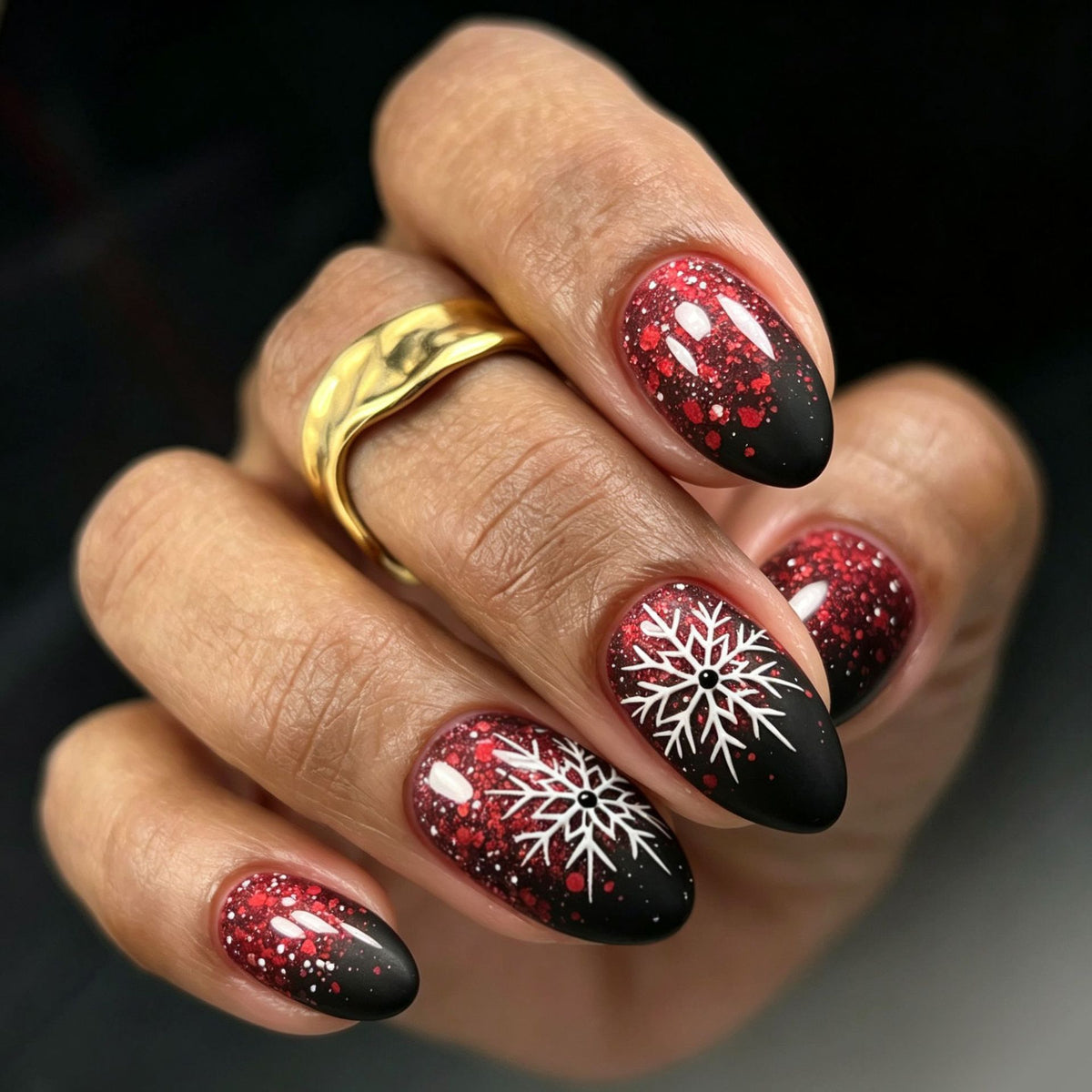 30pcs/Set Red & Black Ombre Snowflakes Press-On Nails