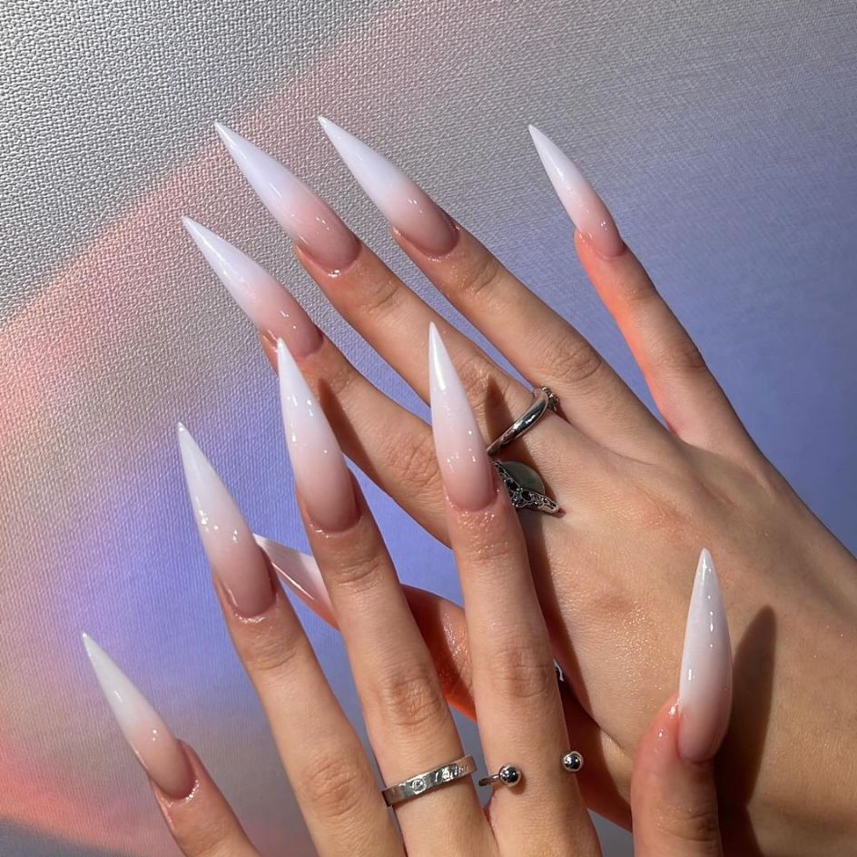 24pcs/Set White Ombre Long Press-On Nails