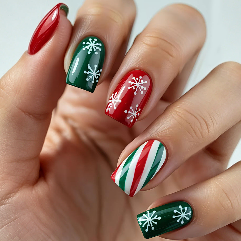 24pcs/Set Red & Green Striped Snowflakes Press-On Nails