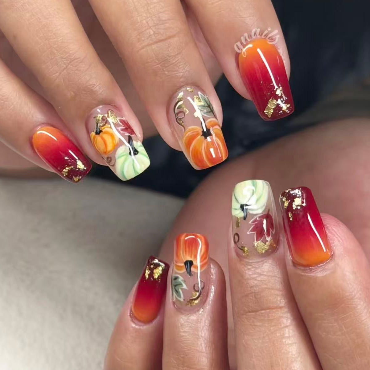 24pcs/Set Pumpkin & Maple Leaf Doodle Press On Nails