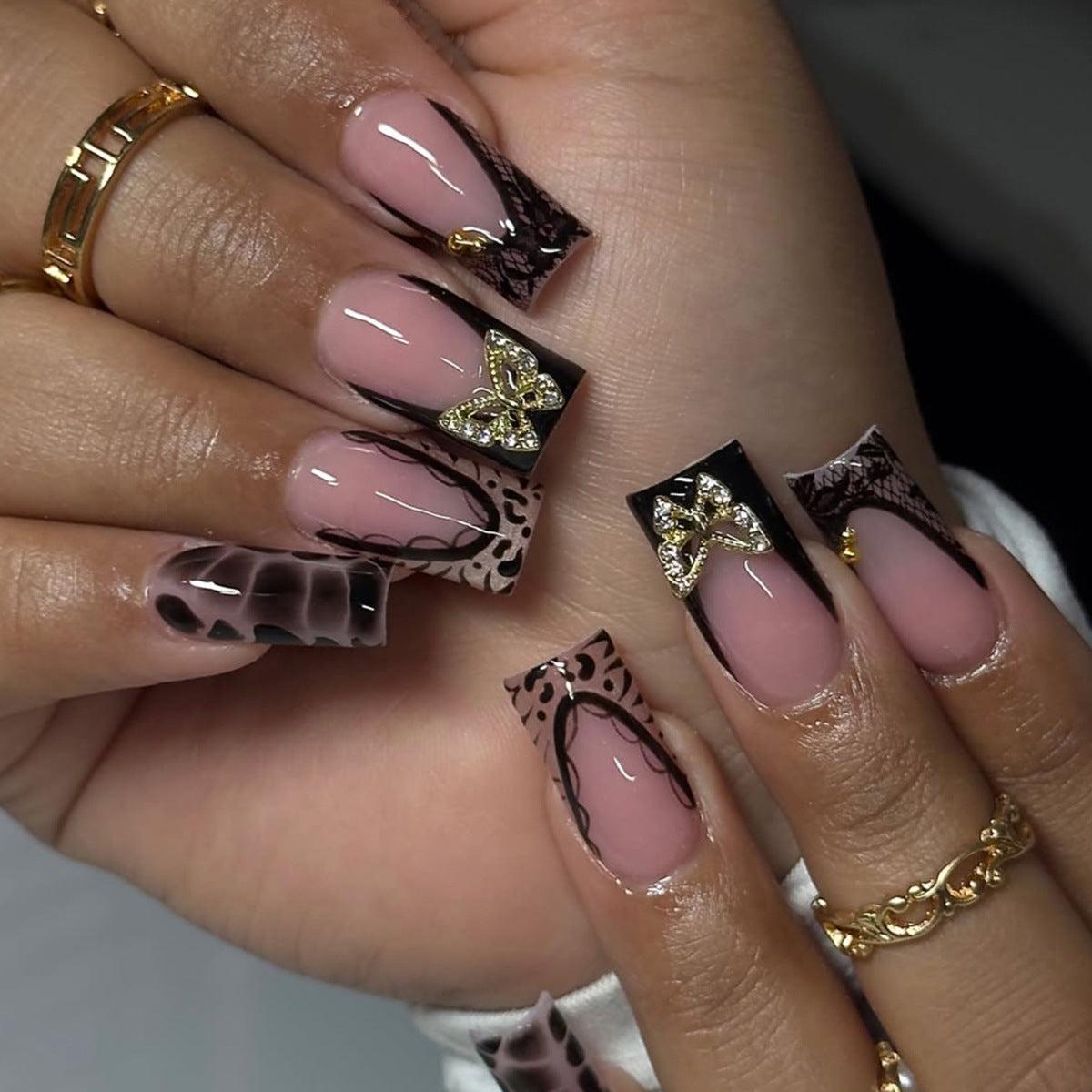 24pcs/Set Black Leopard Lace French Press On Nails