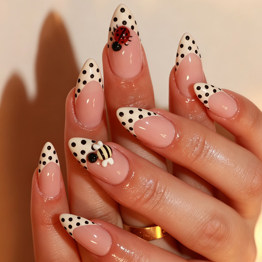 24pcs/Set Black & White Polka Dot Ladybug French Press On Nails