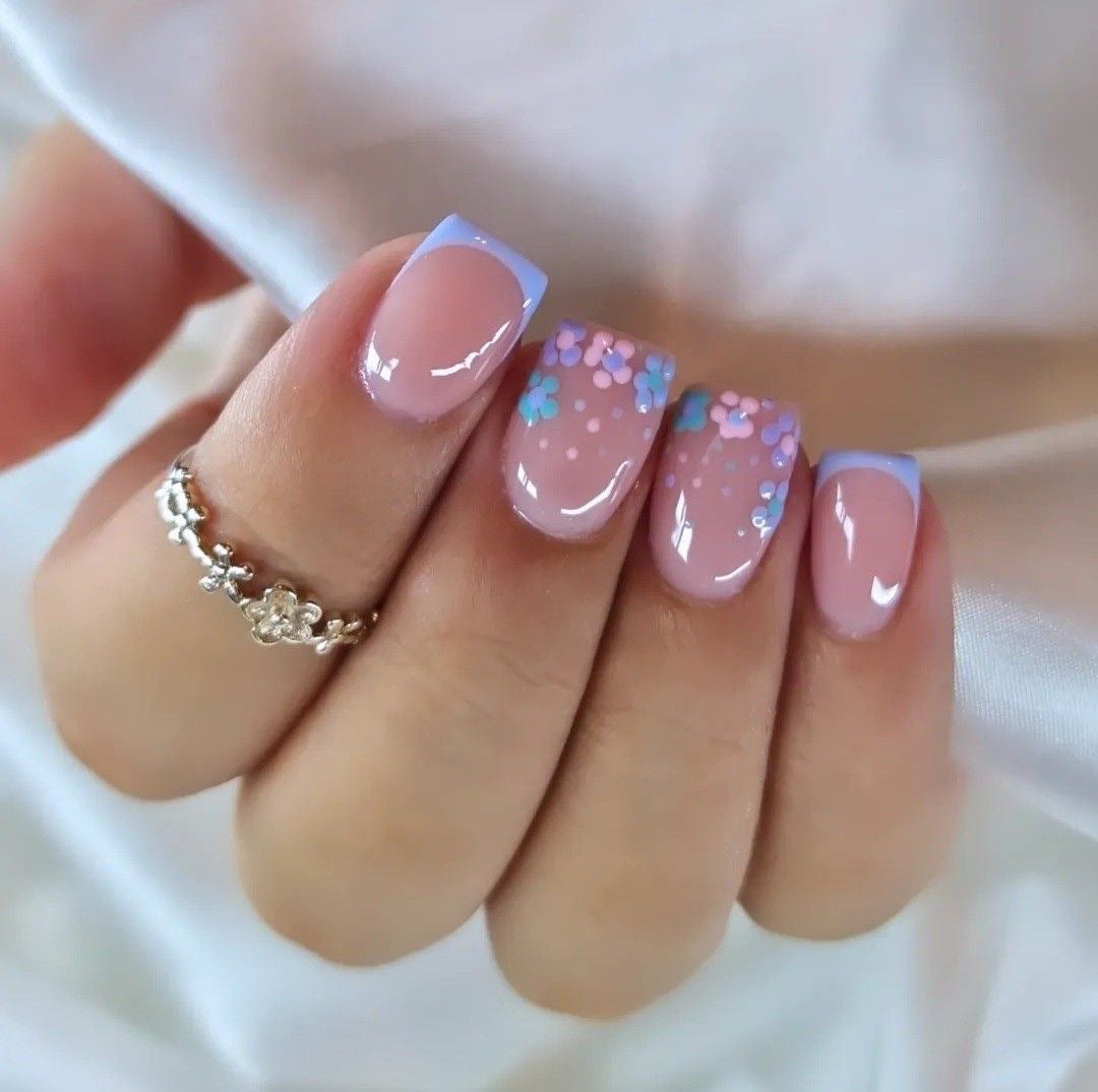 24pcs/Set Blue Floral French Tip Press On Nails