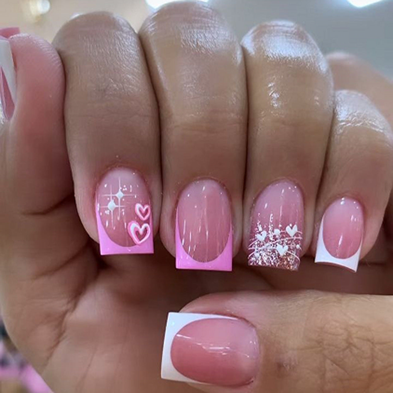 24pcs/Set Hot Pink French Hearts Press-On Nails