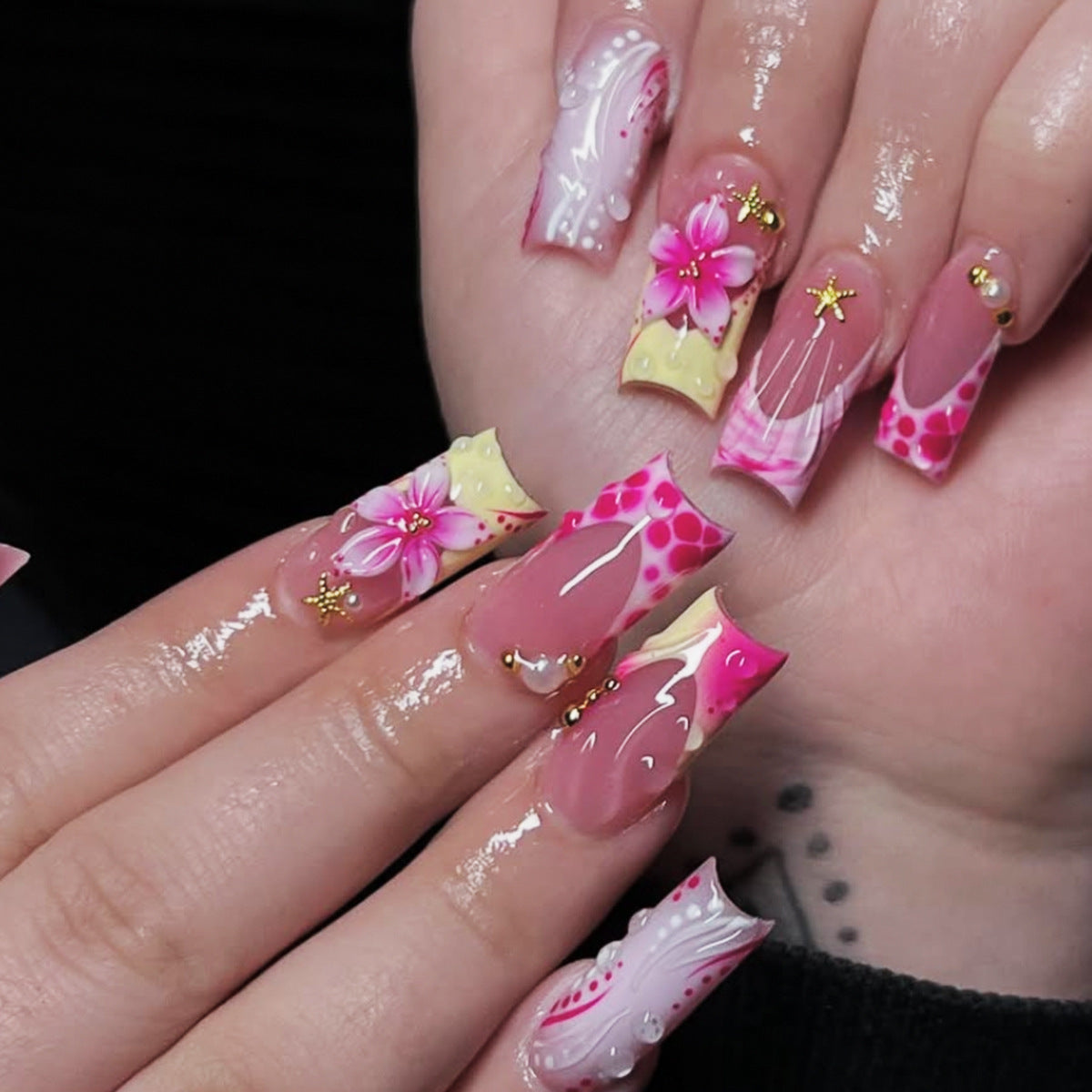 24pcs/Set Pink French Tip 3D Flower Press-On Nails