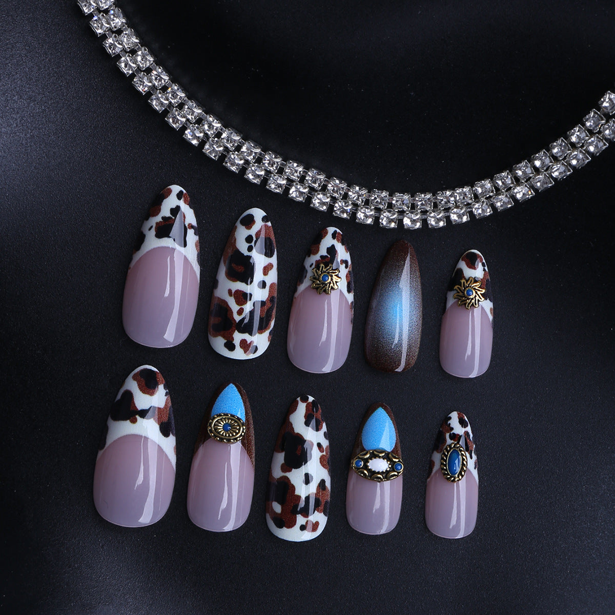 24pcs/Set Speckled Cow Print Press-On Nails