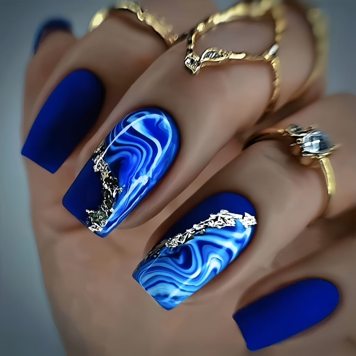 24pcs/Set Blue Ombre & Gold Stripes Press On Nails