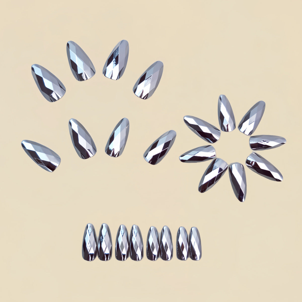 24pcs/Set Silver Diamond-Shaped Chrome Press-On Nails