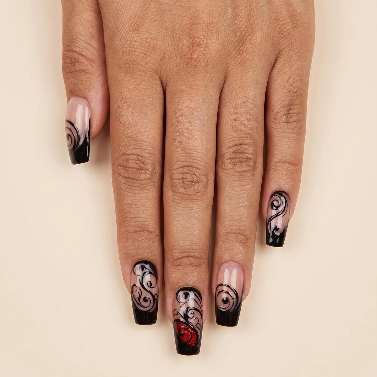 24pcs/Set Hollowed Flowers Press-On Nails
