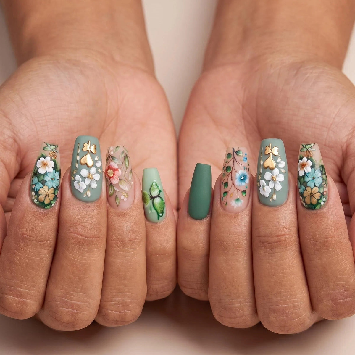 24pcs/Set Green Flowers Press-On Nails