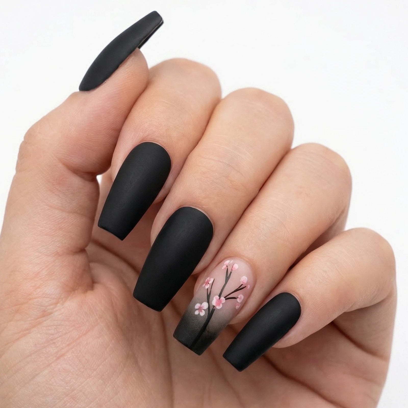 24pcs/Set Black Botanical Flowers Press-On Nails