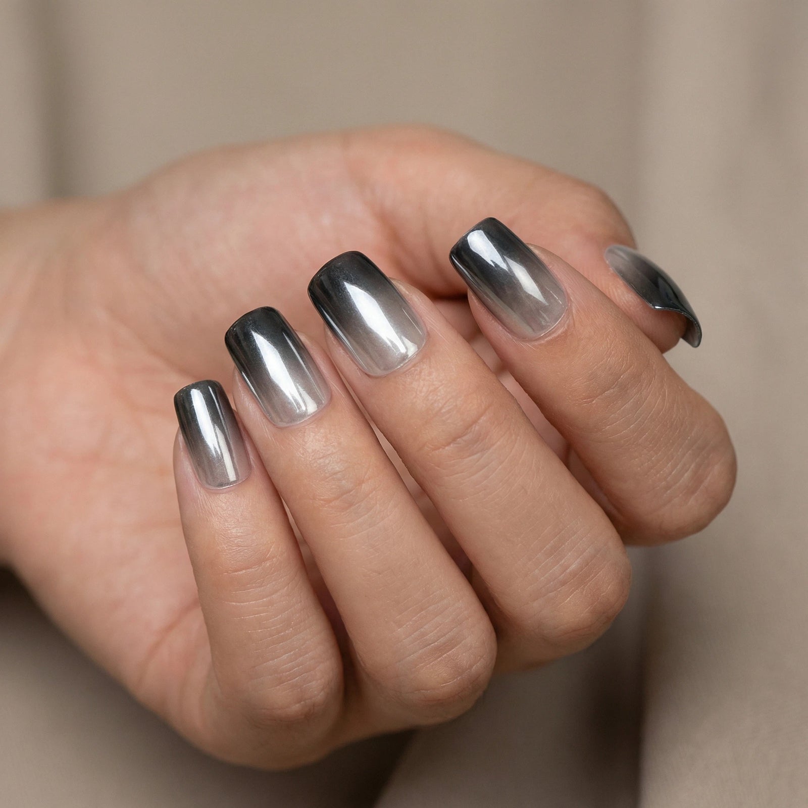 24pcs/Set Electroplated Silver Gradient French Press-On Nails
